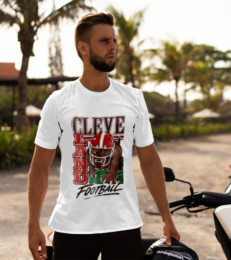 Cleveland Browns Bulldog Football Helmet Mascot Running T-Shirt