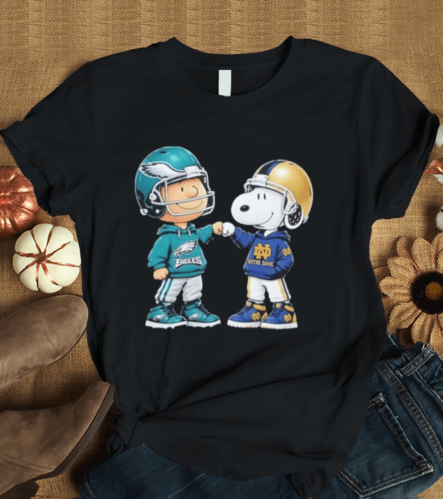 Peanuts Characters In Philadelphia Eagles Vs Notre Dame Fighting Irish Helmets T-Shirt