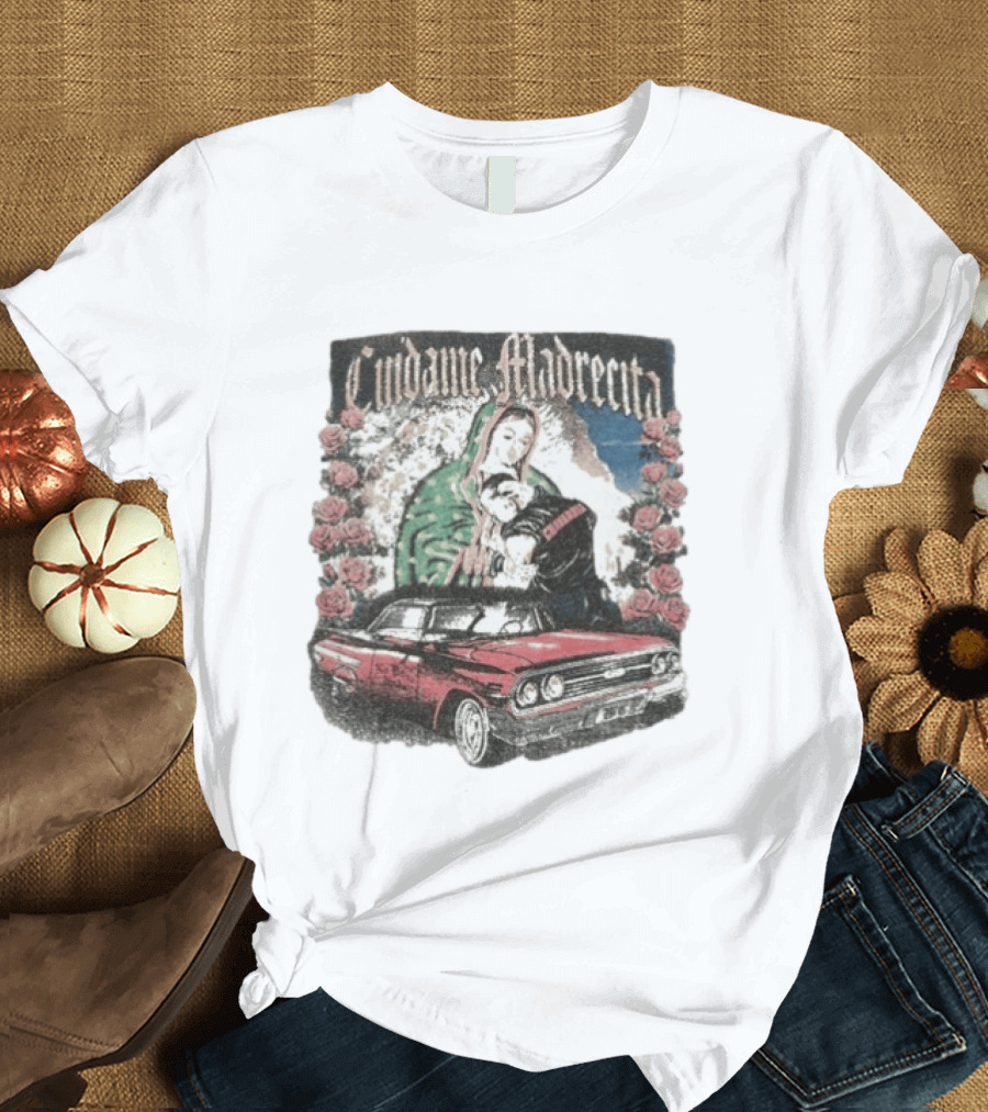 Cuidame Madrecita Red Classic Car With Roses And Religious T-Shirt