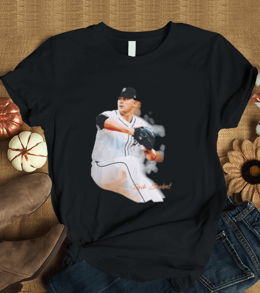 Detroit Tigers Tarik Skubal Pitcher Action Baseball T-Shirt