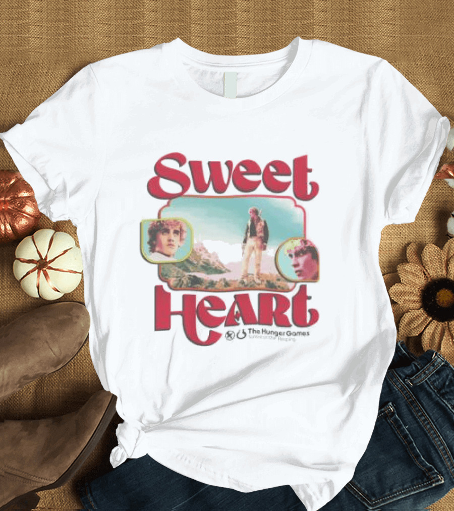 Lions Gate Store The Hunger Games Sunrise On The Reaping Sweetheart Vintage Style Scene T-Shirt