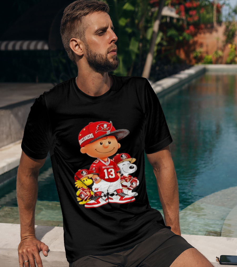 Charlie Brown 13 Snoopy Woodstock Buccaneers Florida State T-Shirt