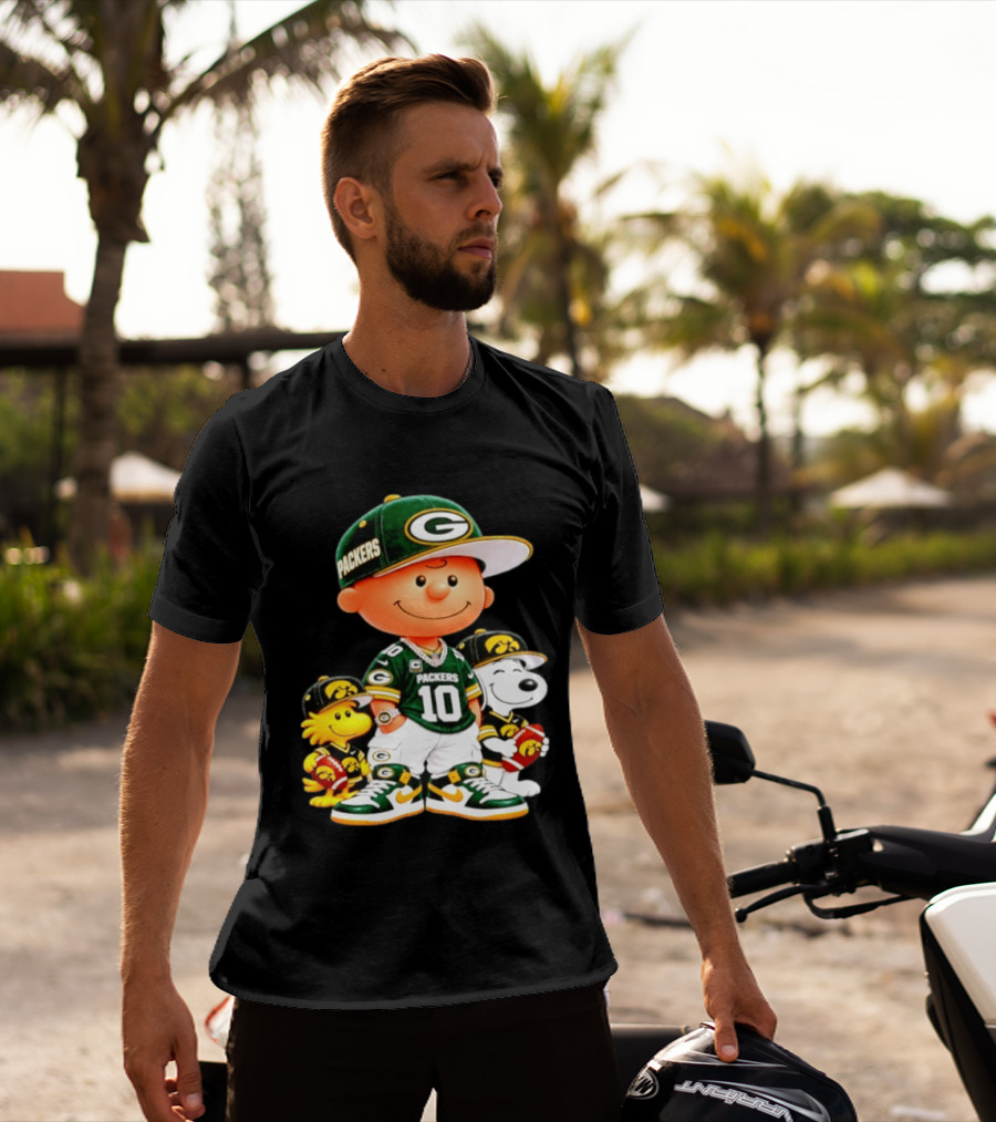 Charlie Brown Snoopy Woodstock Green Bay Packers 10 Jersey Football Fan T-Shirt