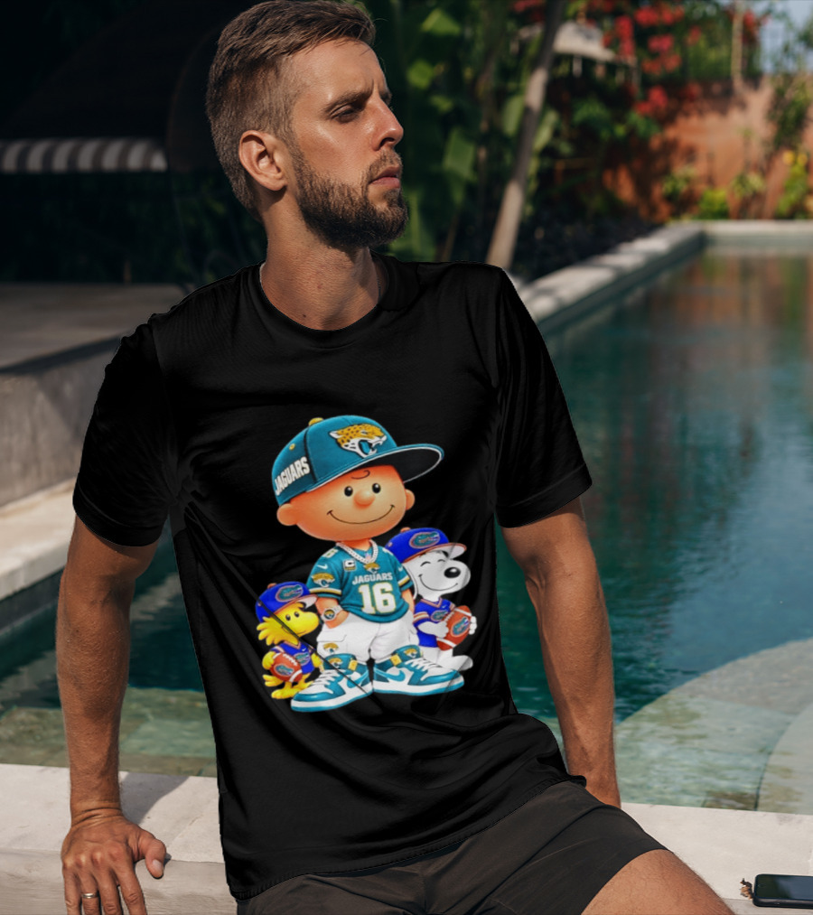 Charlie Brown With Snoopy And Woodstock Jacksonville Jaguars 16 Jersey Peanuts Football Fan Gear T-Shirt
