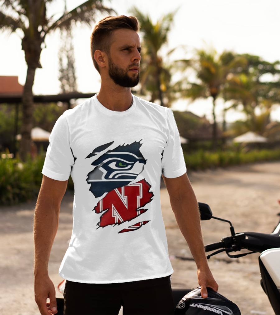 Seattle Seahawks And Nebraska Cornhuskers Split Torn Fabric Blend T-Shirt