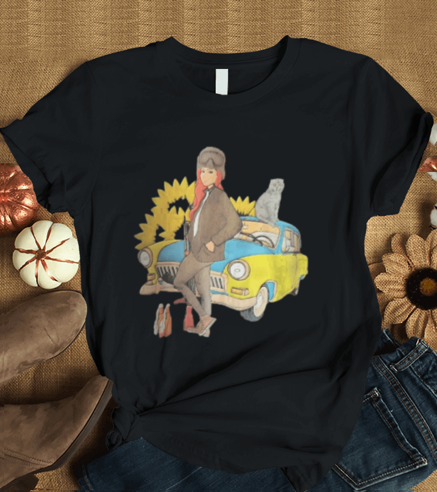 Woman Soldier With Cat On Vintage Car And Sunflowers T-Shirt