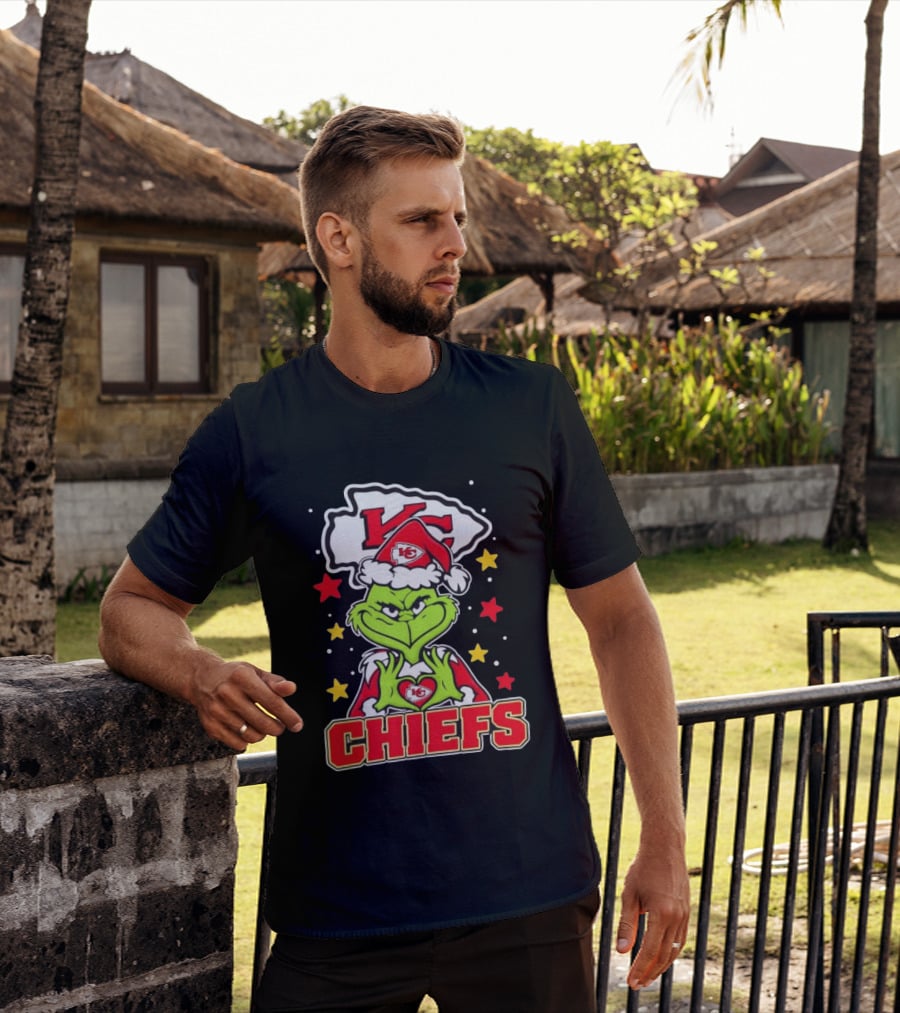Grinch Heart Love Kansas City Chiefs Christmas Football T-Shirt