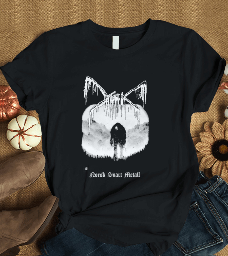 Mork Norsk Sbart Metal Skull Bat T-Shirt