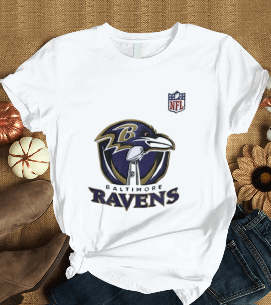 Baltimore Ravens Lamar Jackson 8 NFL Logo Ravens Football T-Shirt