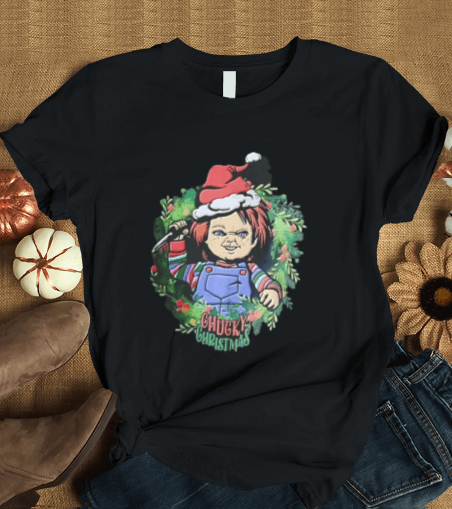 Chucky Christmas Doll Holding Knife In Festive Wreath With Santa Hat T-Shirt