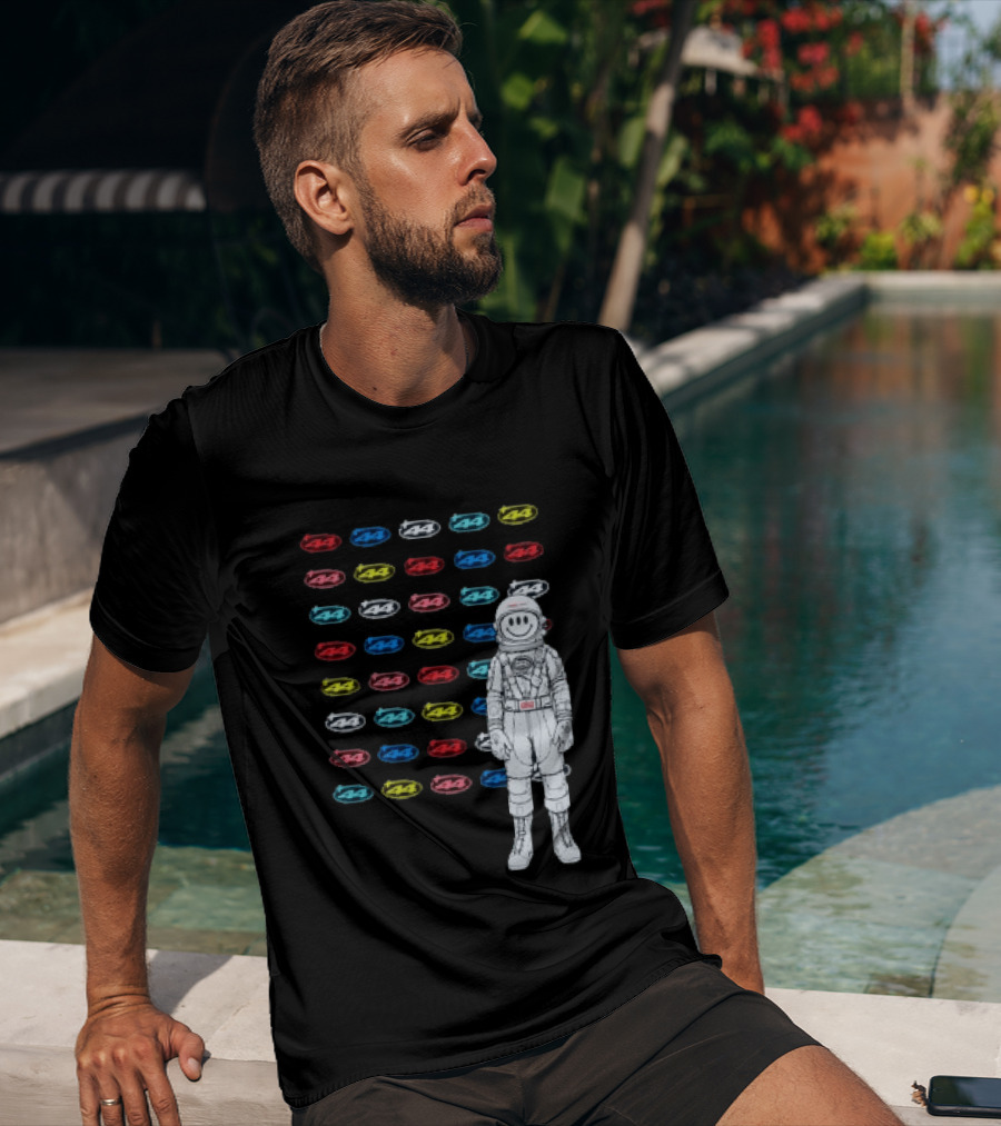 Plus44 Spaceman Heavyweight Astronaut Smile T-Shirt