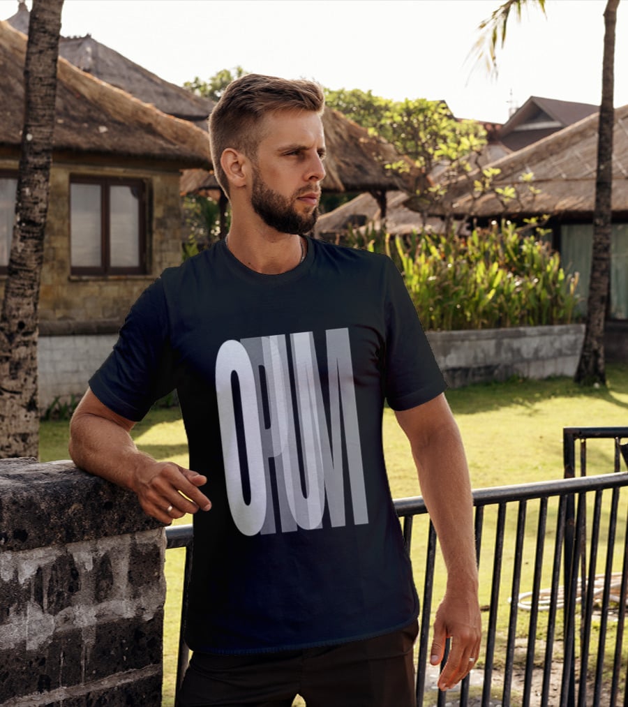Opium Store Opium 00 Bold Text Optical Illusion T-Shirt