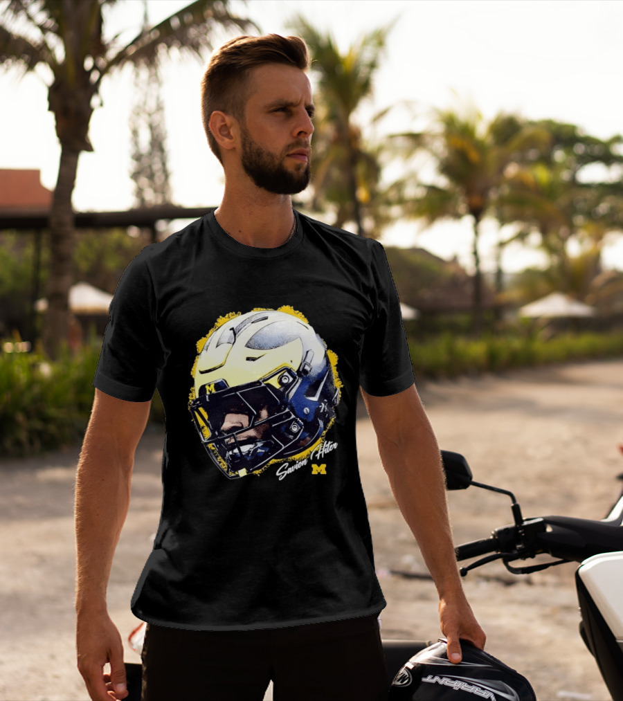 NCAA Football Michigan Wolverines Savion Hiter Game Face Helmet M T-Shirt