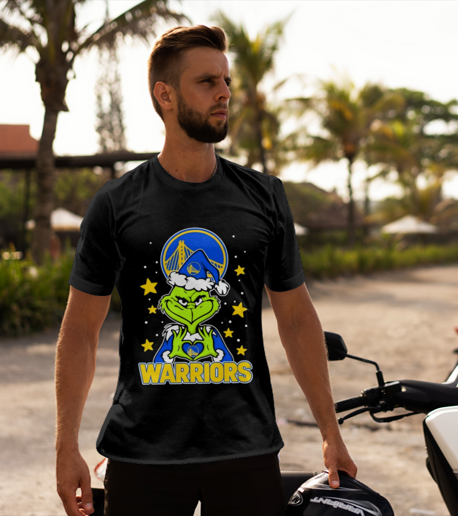 Golden State Warriors Christmas Grinch Snowflakes And Stars T-Shirt