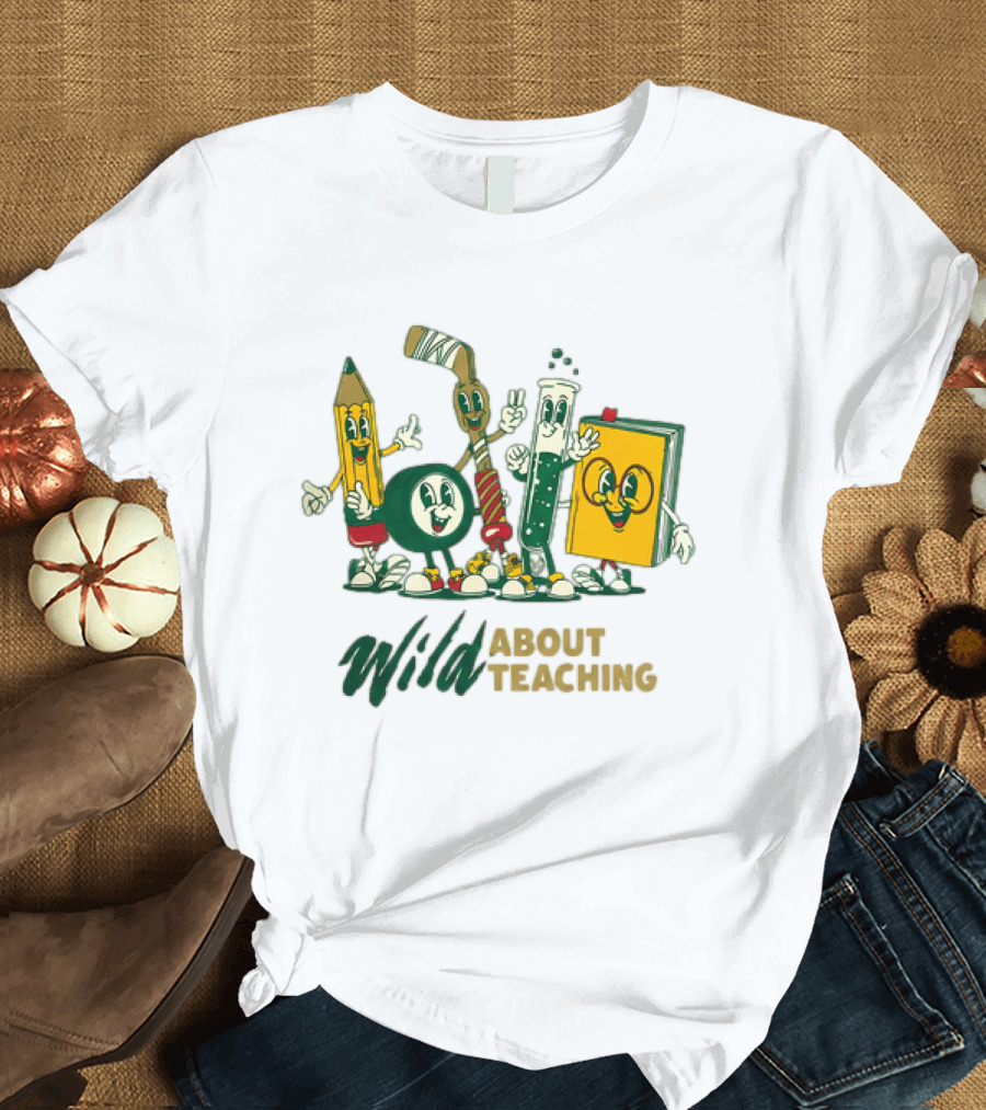 Wild About Teaching Pencil Crayon Book Test Tube Cartoons T-Shirt