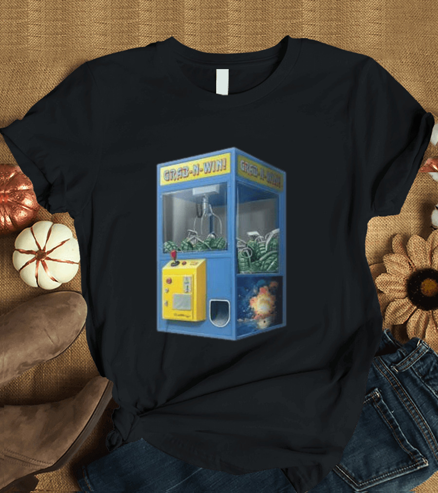 The Wynwood Walls Store Grab N Win Leon Keer Claw Machine Explosion T-Shirt