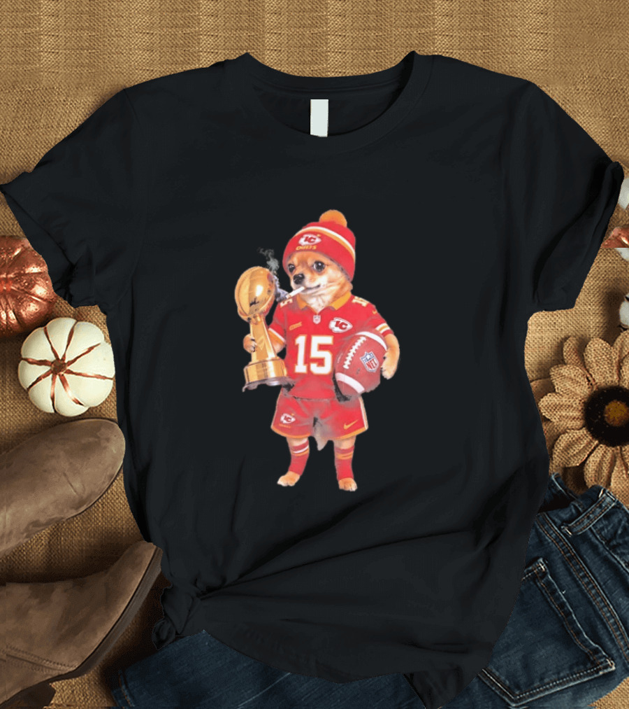 Kansas City Chiefs Chihuahua Trophy Smoking NFL Patrick Mahomes 15 T-Shirt
