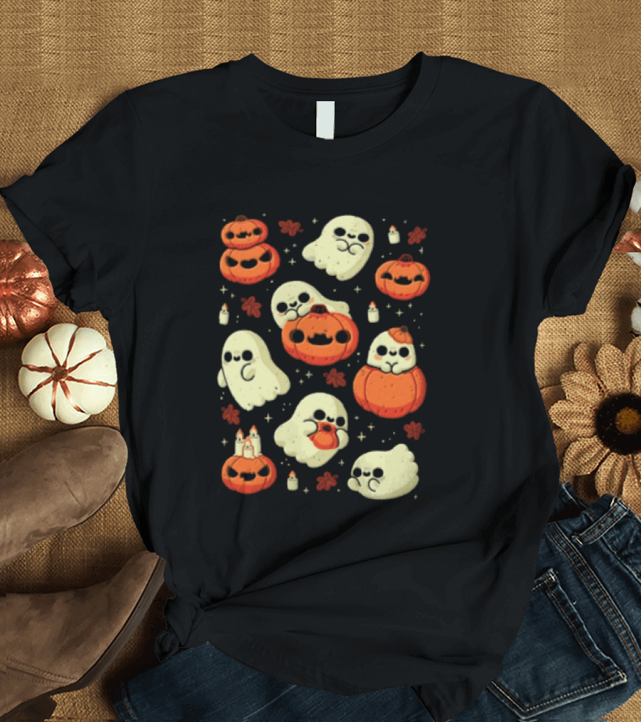 Cute Halloween Ghosts With Pumpkin Faces And Stars T-Shirt