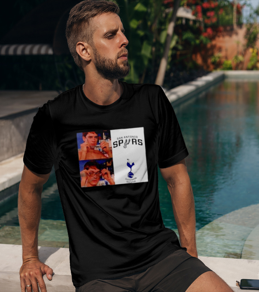 Peter Parker Reading Glasses Meme San Antonio Spurs Tottenham Hotspur T-Shirt