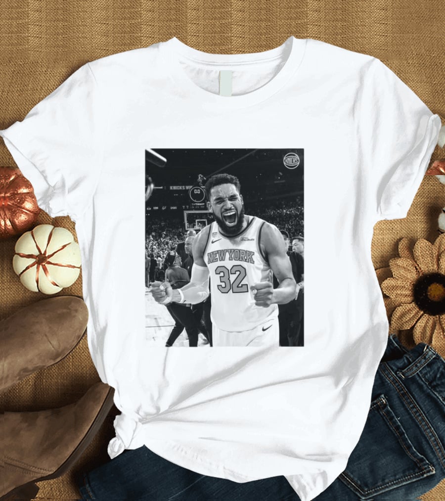 Knicks Nation Loud And Proud New York Basketball Karl Anthony Towns Celebration T-Shirt