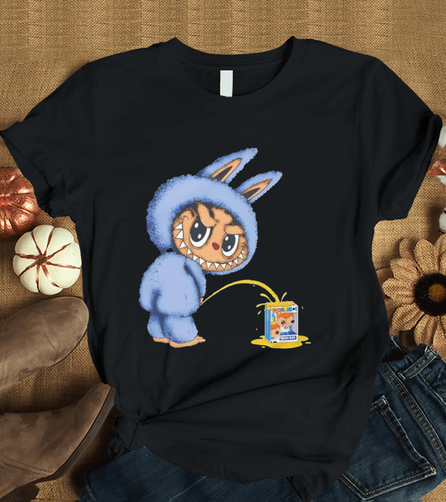 Labubu Peeing On Pop Figures Juice Box Fun Concept T-Shirt