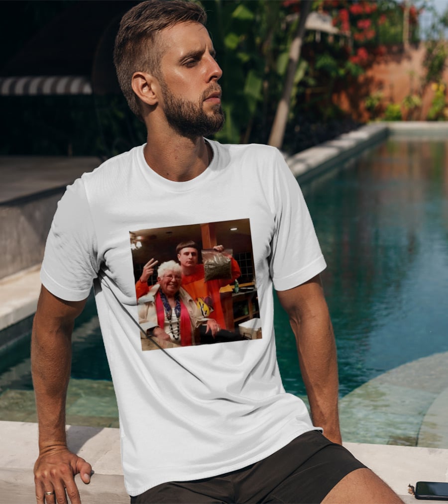 Oliver Tree Peace Sign Grandma Holding Bag T-Shirt