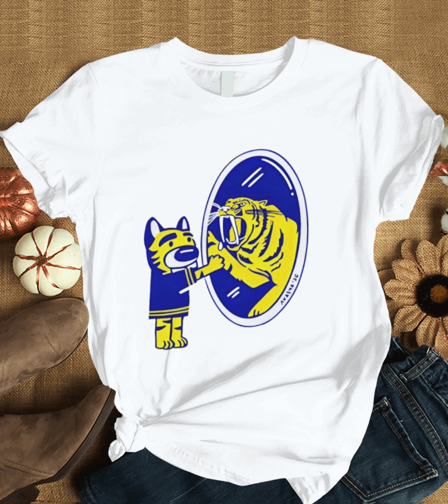 Gnash Predators Sabretooth Tiger Mirror Reflection T-Shirt