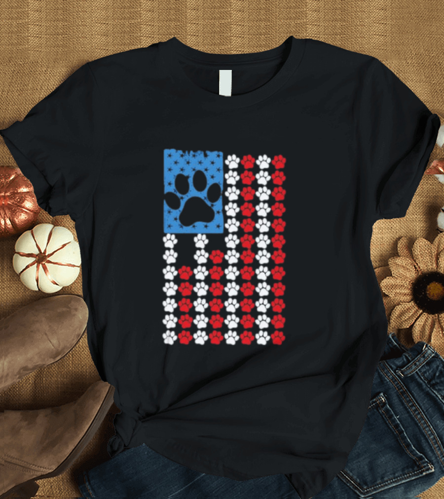 American Flag Paw Print Patriotic Animal Lover Dog Cat Pet Iconic USA Pride T-Shirt