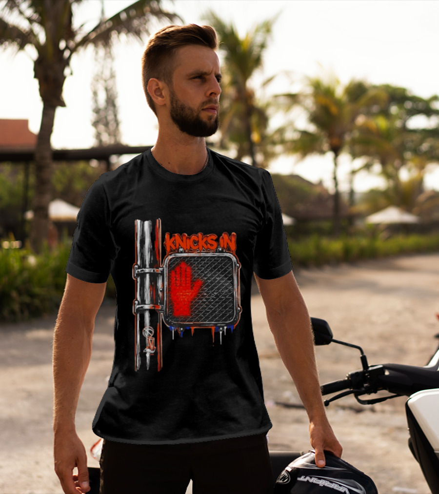 Knicks In 4 Hand Sign Traffic Light NBA T-Shirt