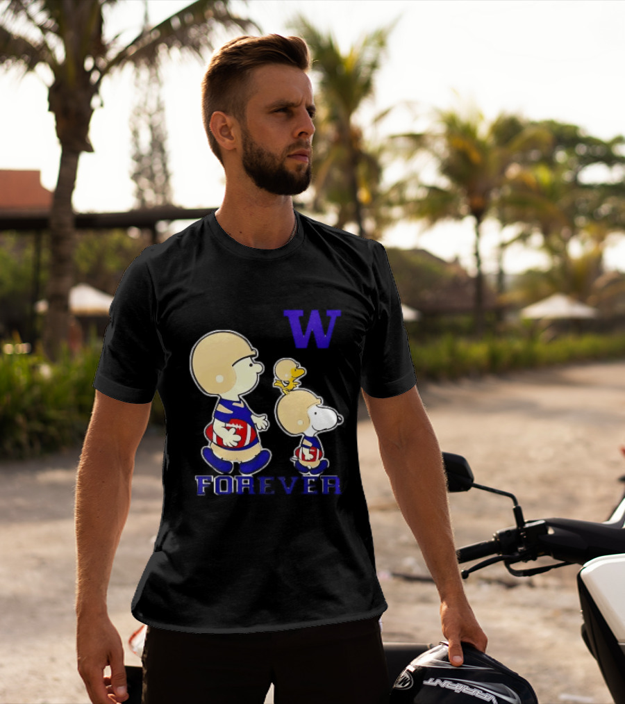 Peanuts Characters Football Players Washington Huskies W Forever T-Shirt