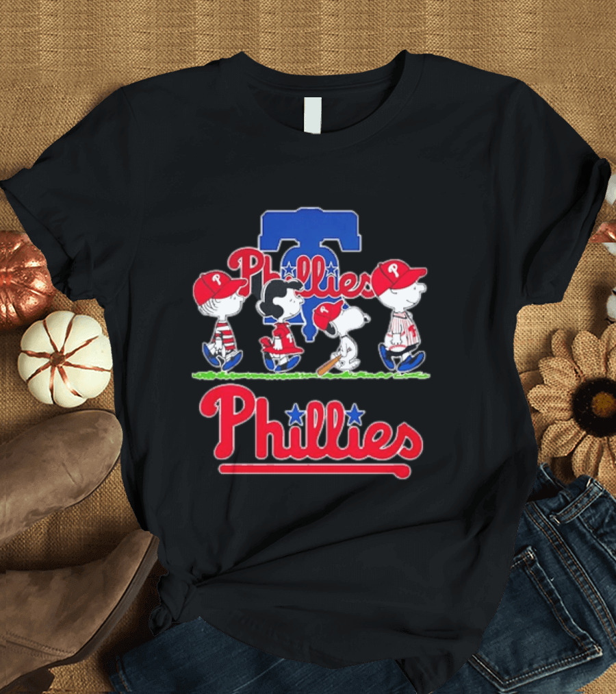 Peanuts Gang Philadelphia Phillies Walking T-Shirt