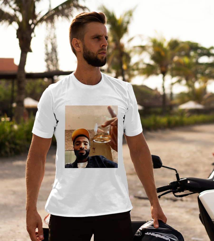 Mikal Bridges New York Knicks Live Stream Hat And Cheers Moment T-Shirt