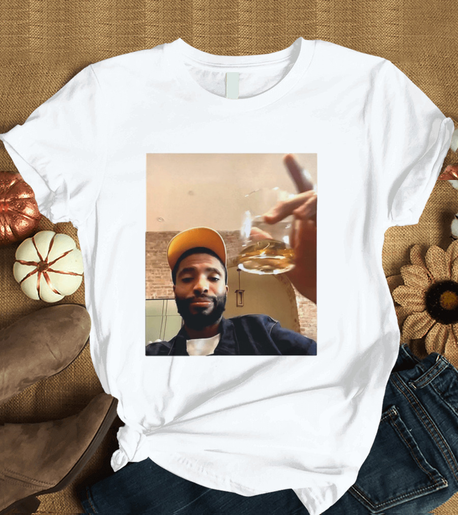 Mikal Bridges New York Knicks Live Stream Hat And Cheers Moment T-Shirt