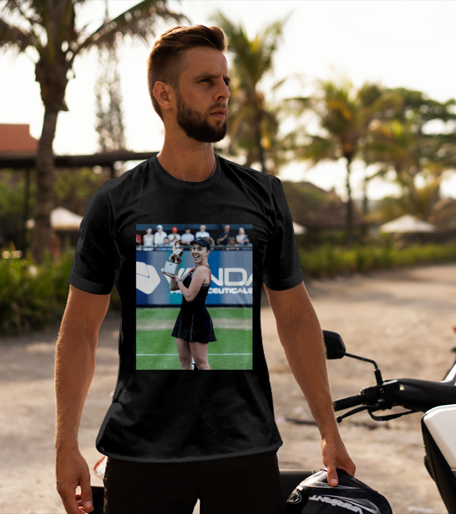 Linda Wins Tennis Title Holding Trophy On Grass Court T-Shirt