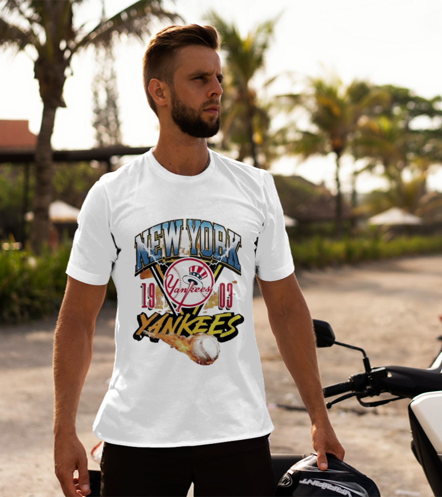 New York Yankees 1903 Fireball Baseball Yankees T-Shirt