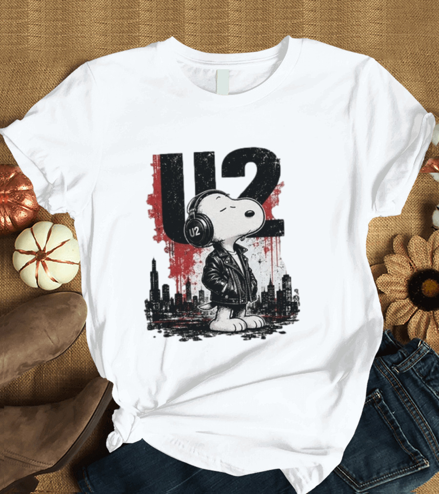 Snoopy U2 On Sky One Dream One Fearless Heart Urban Skyline T-Shirt