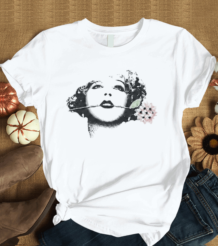 Olivia Rodrigo Flower Girl Madison Beers Vintage Red Flower T-Shirt