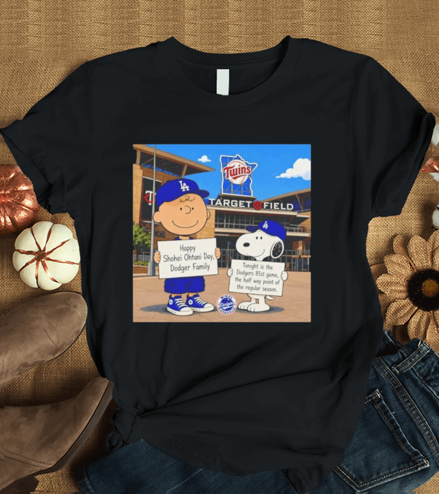 Snoopy And Charlie Brown Happy Shohei Ohtani Day Dodgers Twins Target Field T-Shirt