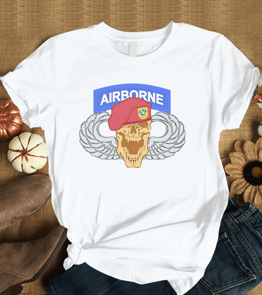 Airborne Skull Maroon Beret Parachutist Wings T-Shirt