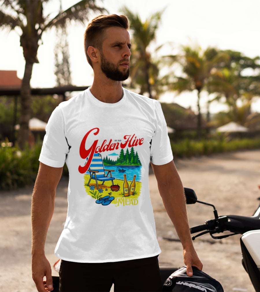 Golden Hive Mead Est 2023 Lakefront Bliss Vintage Escape T-Shirt