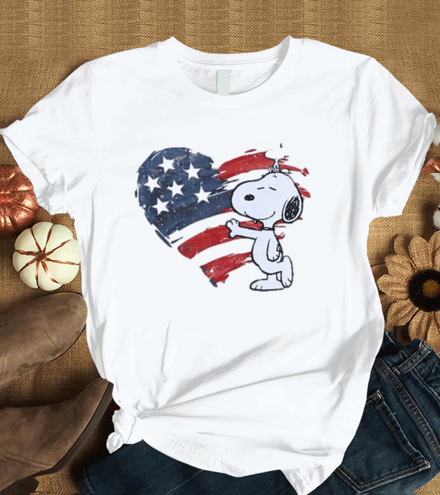 Snoopy Woodstock American Flag Heart Hug T-Shirt