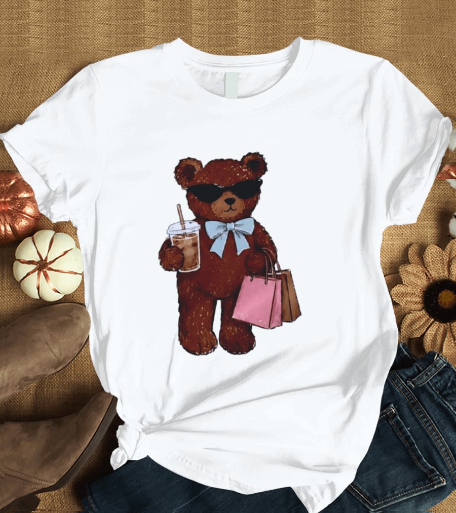 Cool Teddy Bear Shopping With Treats And Accessories T-Shirt