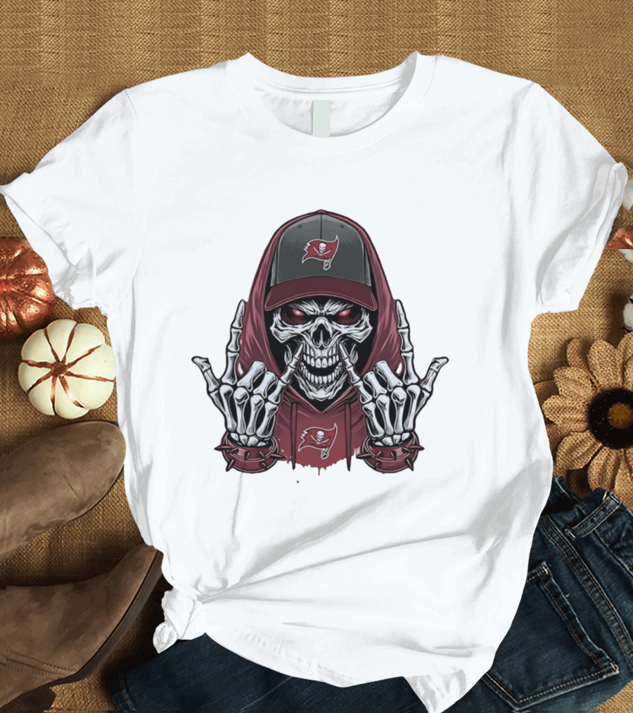 Buccaneers Skeleton Rock On Pirate T-Shirt