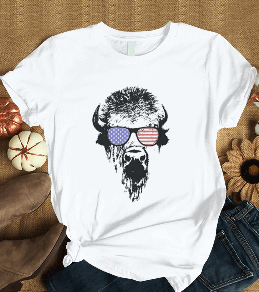 Patriotic Buffalo With USA Flag Red White Blue Sunglasses T-Shirt