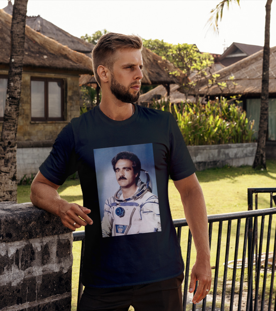 Abdul Ahad Momand Afghan Astronaut In Space Suit T-Shirt