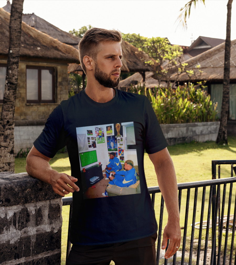 Brazil National Team Neymar Vinícius Júnior Playing Video Games Football S T-Shirt