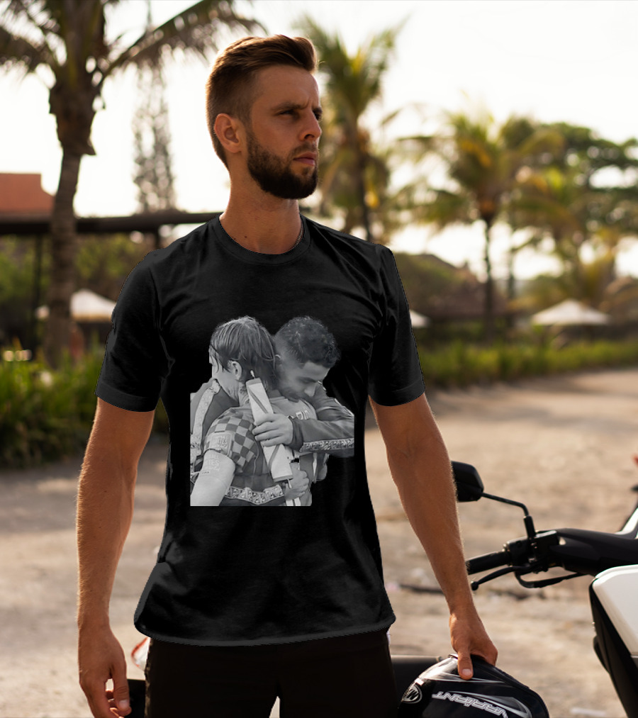 Luka Modric Cristiano Ronaldo Embrace Football Respect UEFA Nations League Croatia Portugal T-Shirt