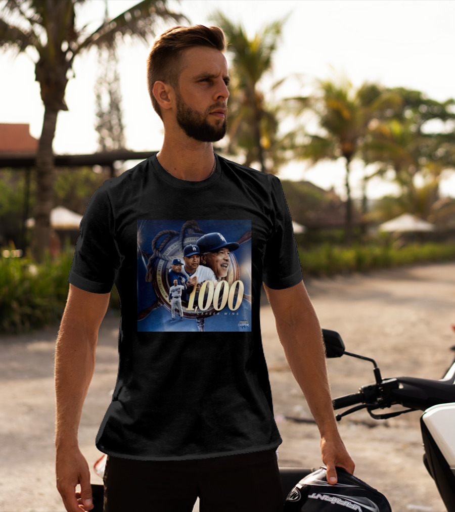 Los Angeles Dodgers Manager Doc Achieves 1000 Career Wins Milestone In Major League History T-Shirt