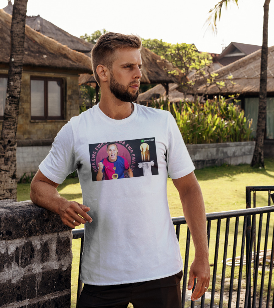 Ewa Pajor 2025 Gerd Muller Trophy Winner Barcelona FC BeSoccer T-Shirt