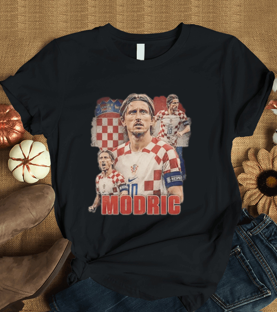 Luka Modric Croatia National Team Footballer With Croatian Flag And Number 10 T-Shirt